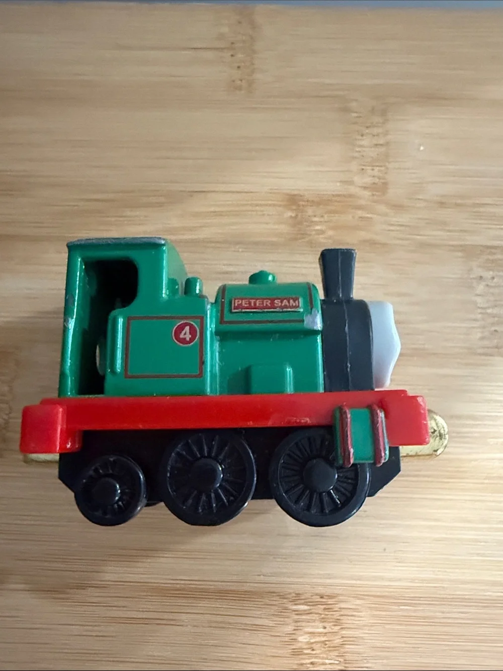 Take Along Diecast Thomas & Friends Peter Sam Gold Magnets EUC